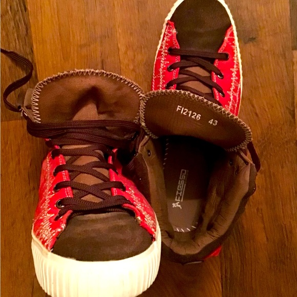 Men’s Fiesso Sneakers - Picture 2 of 7